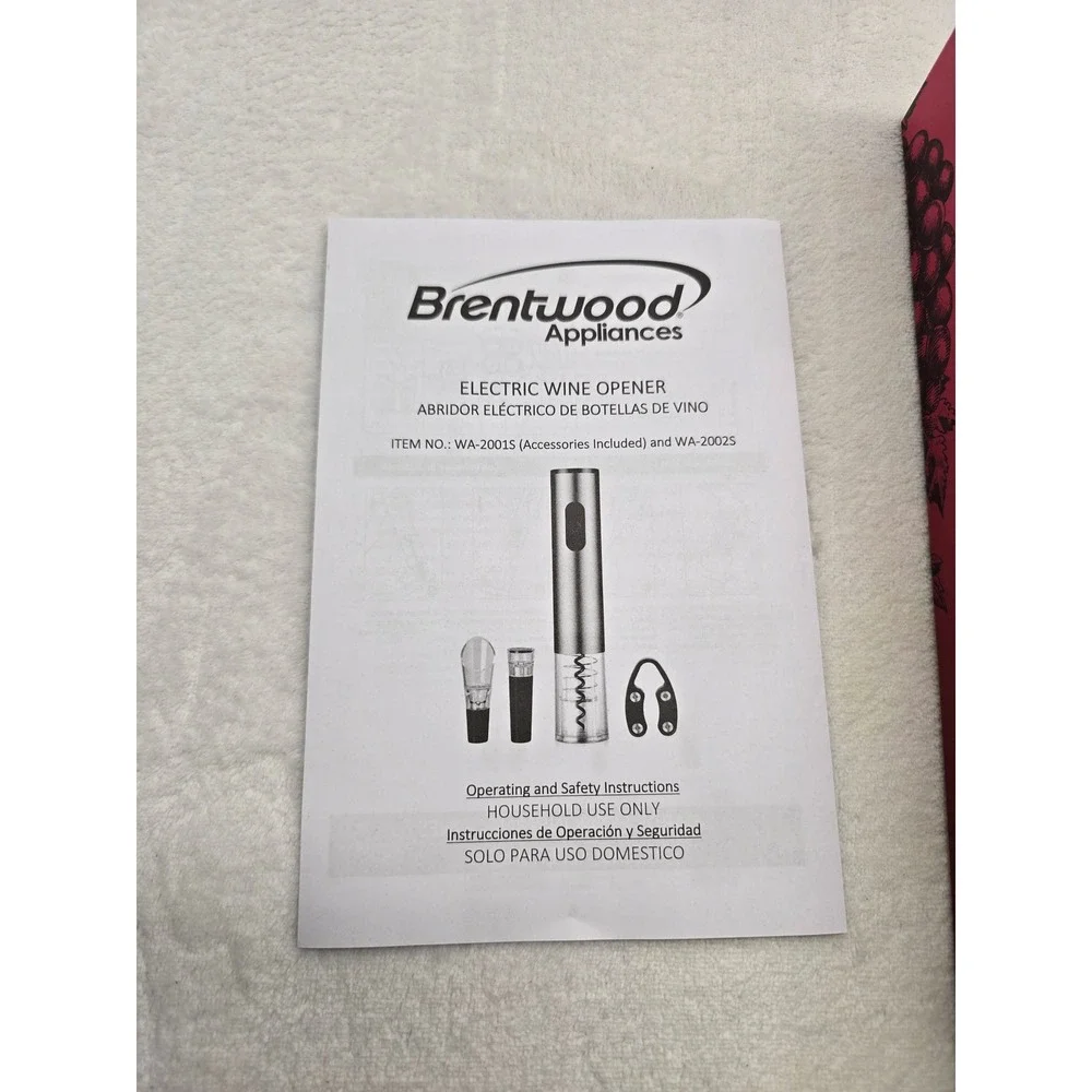 Brentwood Electric Wine Opener Set with Foil Cutter Stopper Aerator Silver NEW